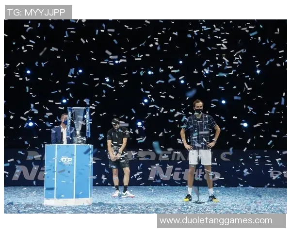 北京网球队以94分稳居总决赛积分榜首位展现强大实力与团队合作精神